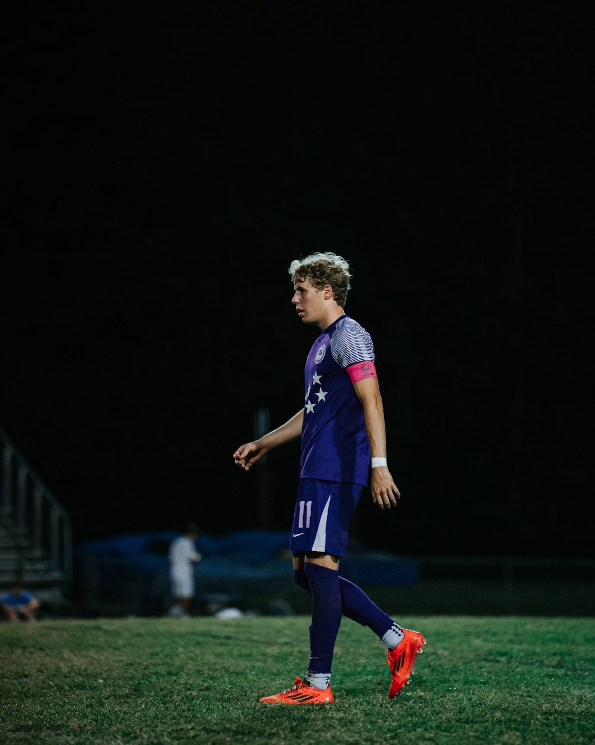 Captain's armband on under the lights